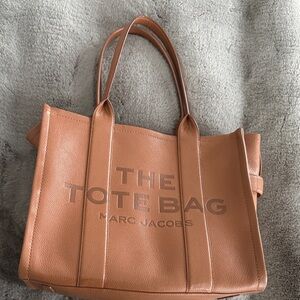 Marc Jacobs Brown Leather Tote